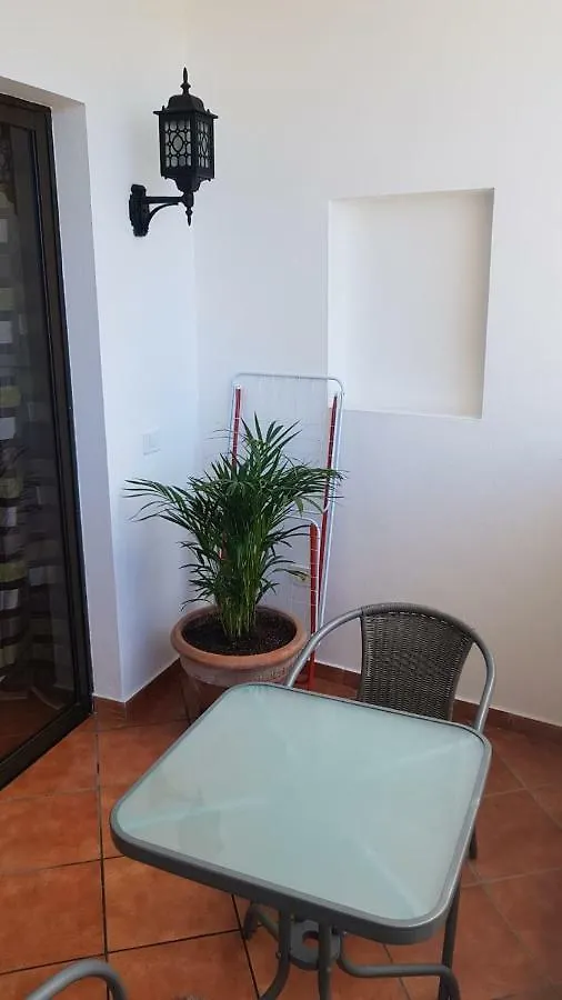 Apartamento Amplio Y Tranquilo Con Vistas Los Realejos İspanya