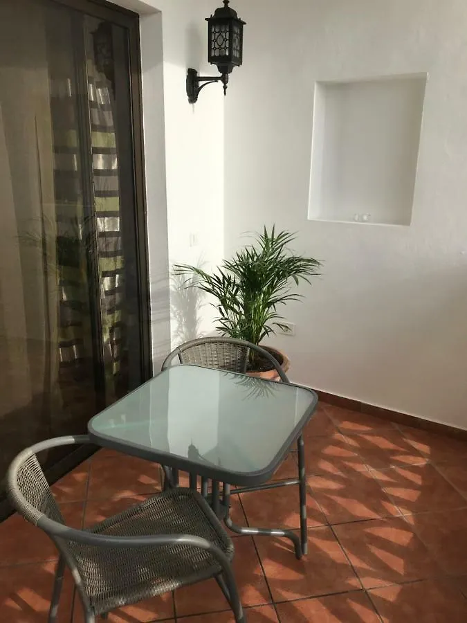 Daire Apartamento Amplio Y Tranquilo Con Vistas Los Realejos