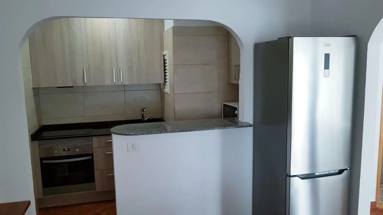 Daire Apartamento Amplio Y Tranquilo Con Vistas Los Realejos